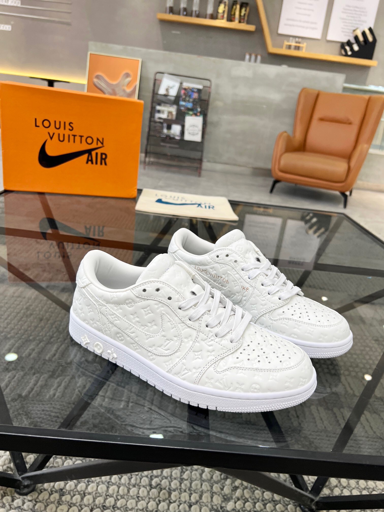 Men L*ouis V*uitton x NIKE Sneakers Maikesneakers