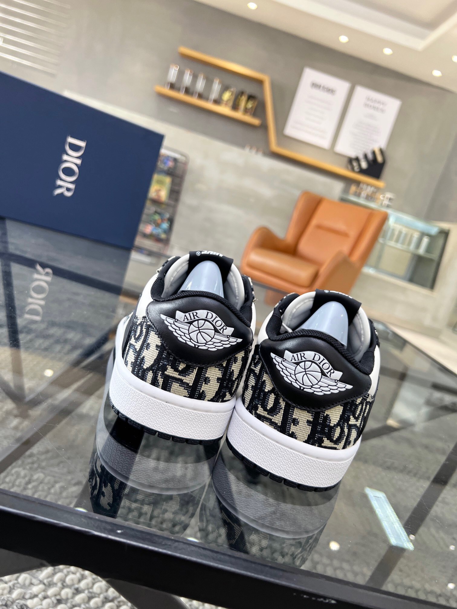 Men D*ior Top Sneakers