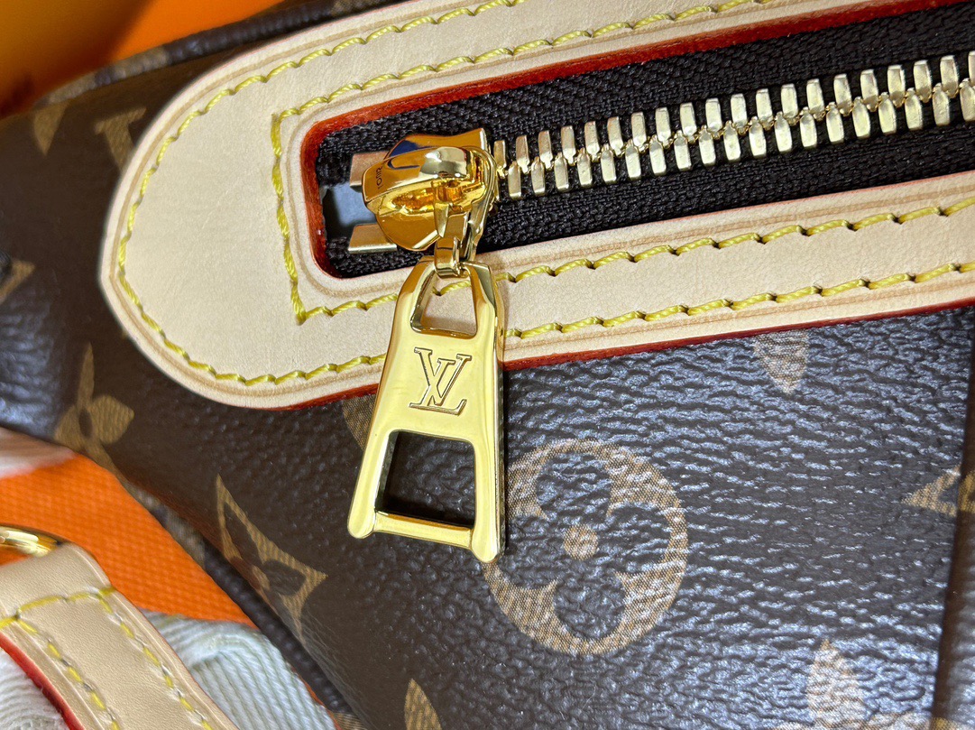 L*ouis V*uitton Top Bag