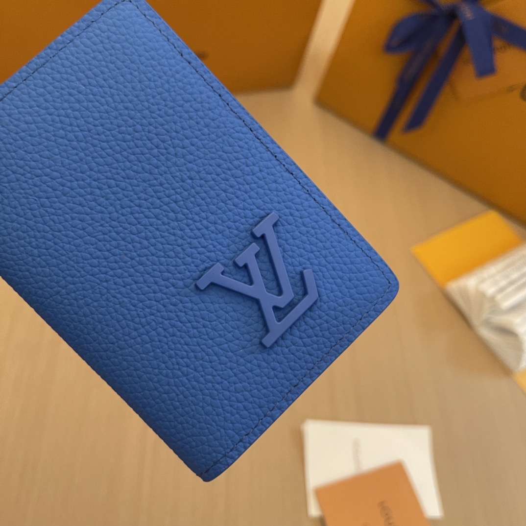 L*ouis V*uitton Top Bag