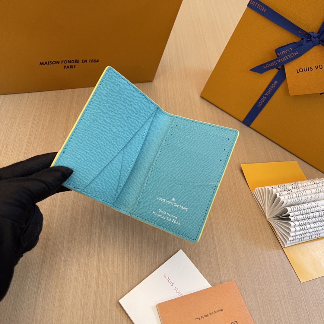 L*ouis V*uitton Top Bag