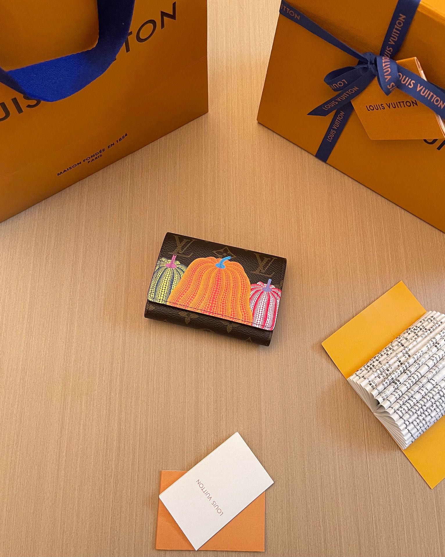 L*ouis V*uitton Top Bag