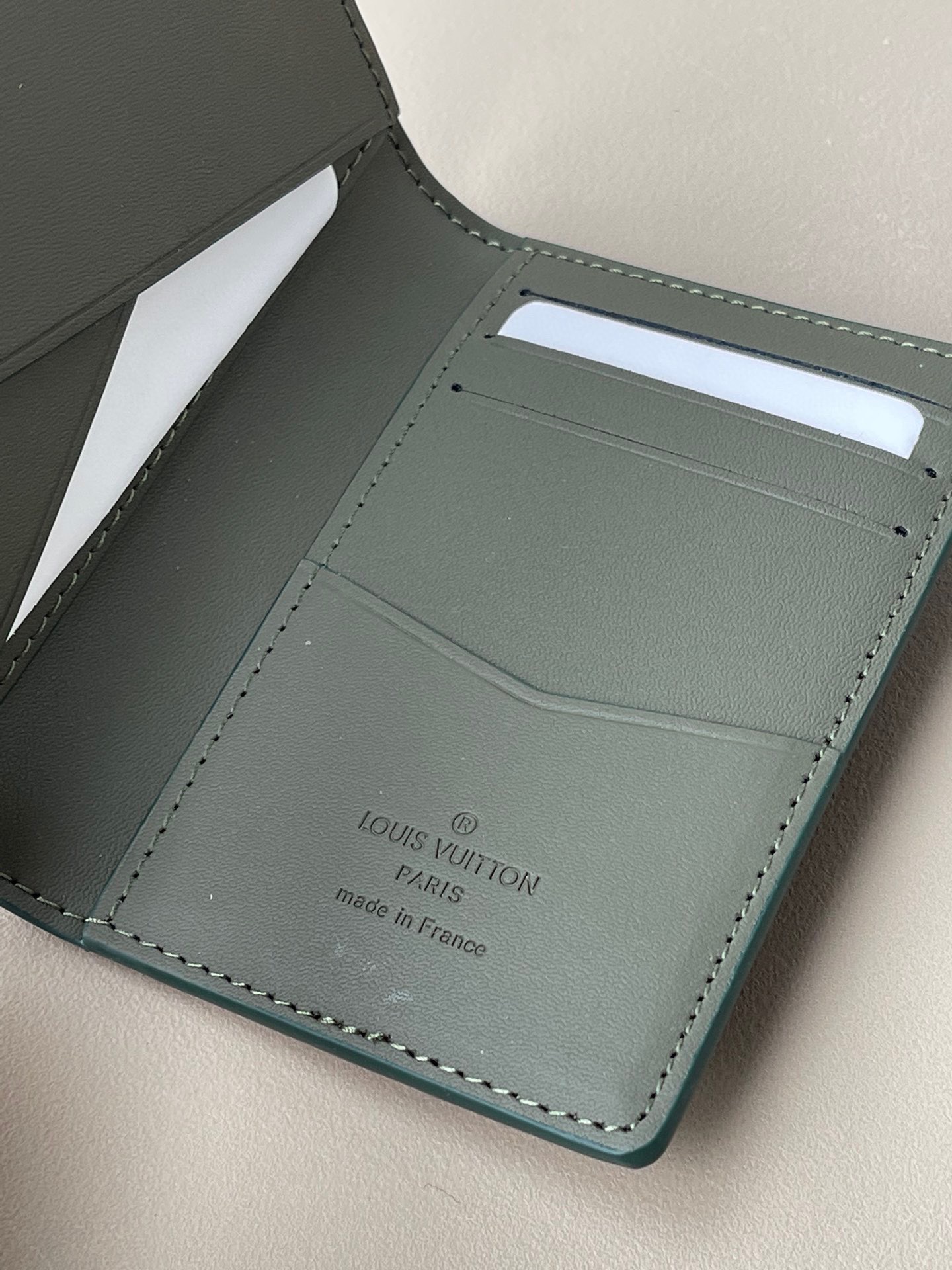 L*ouis V*uitton Top Bag