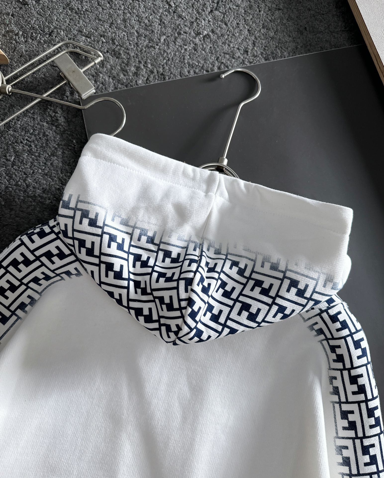 Men Sweater Top Quality （）