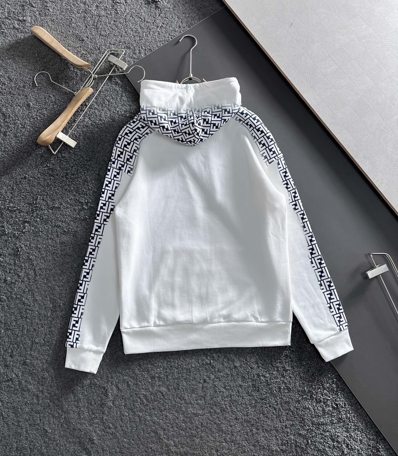 Men Sweater Top Quality （）