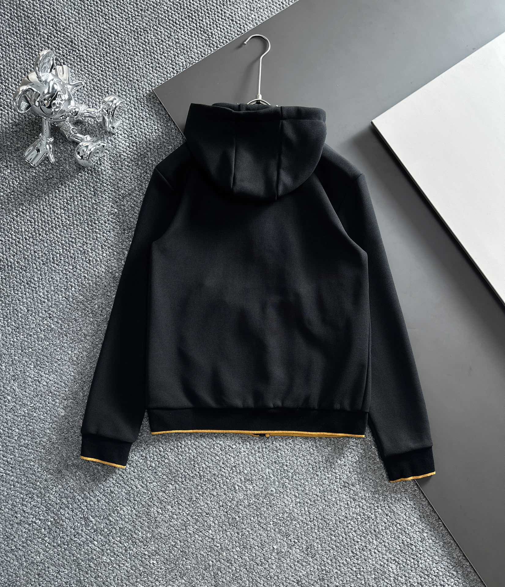 Men suits Top Quality 2023