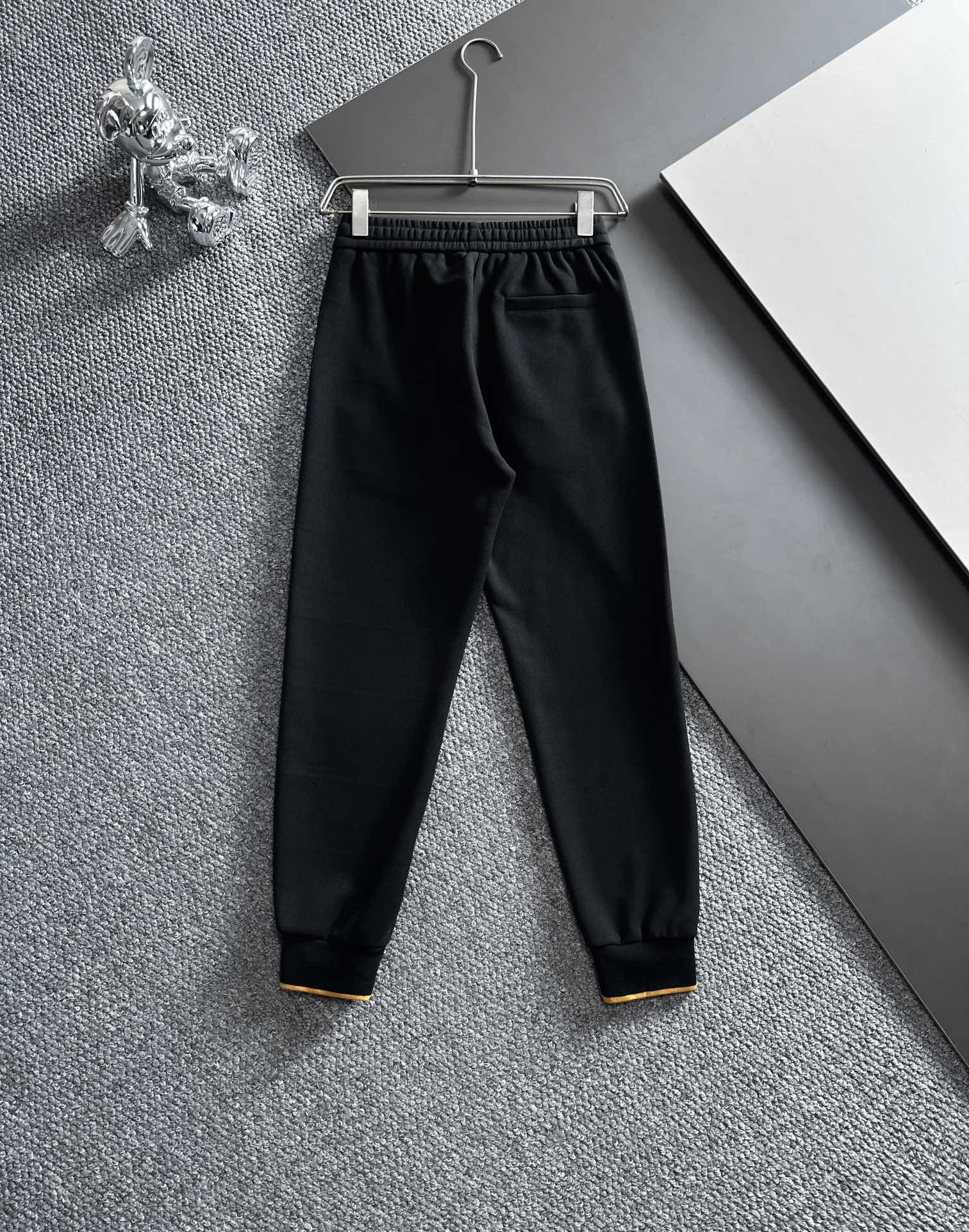 Men suits Top Quality 2023