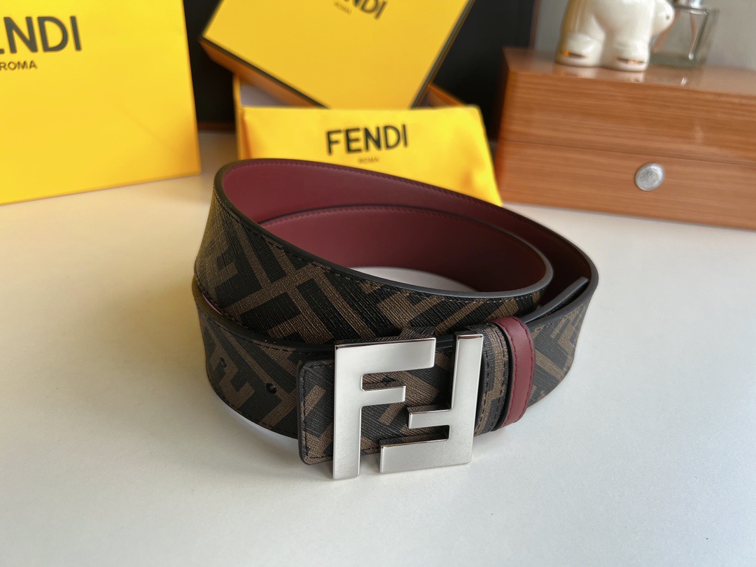 L*ouis V*uitton Top Version 40MM