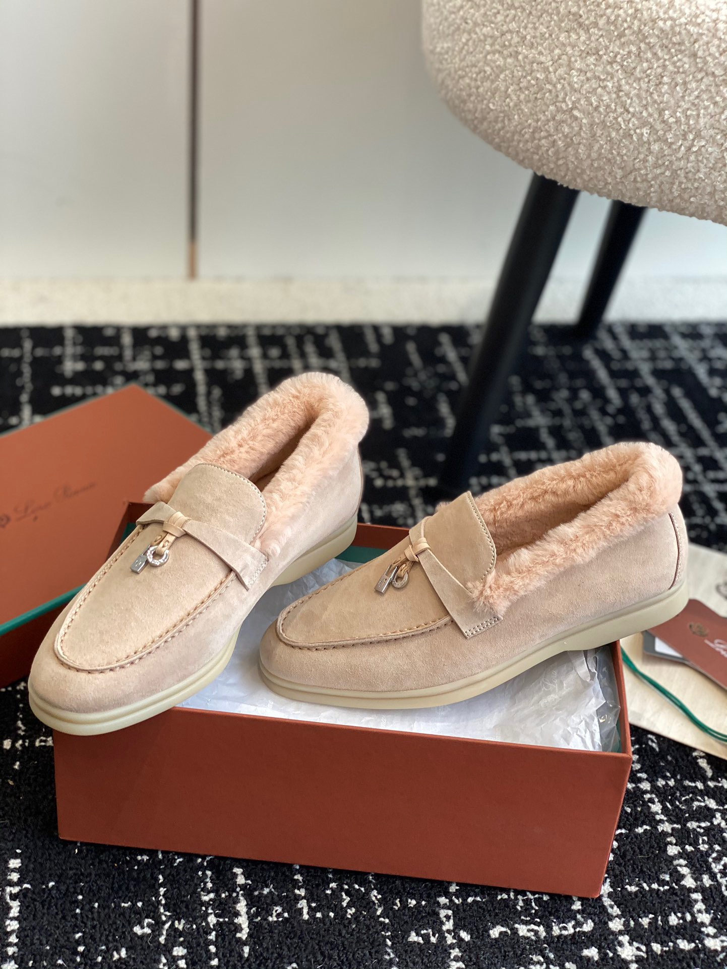 Women L*oro P*iana Top Loafer （）