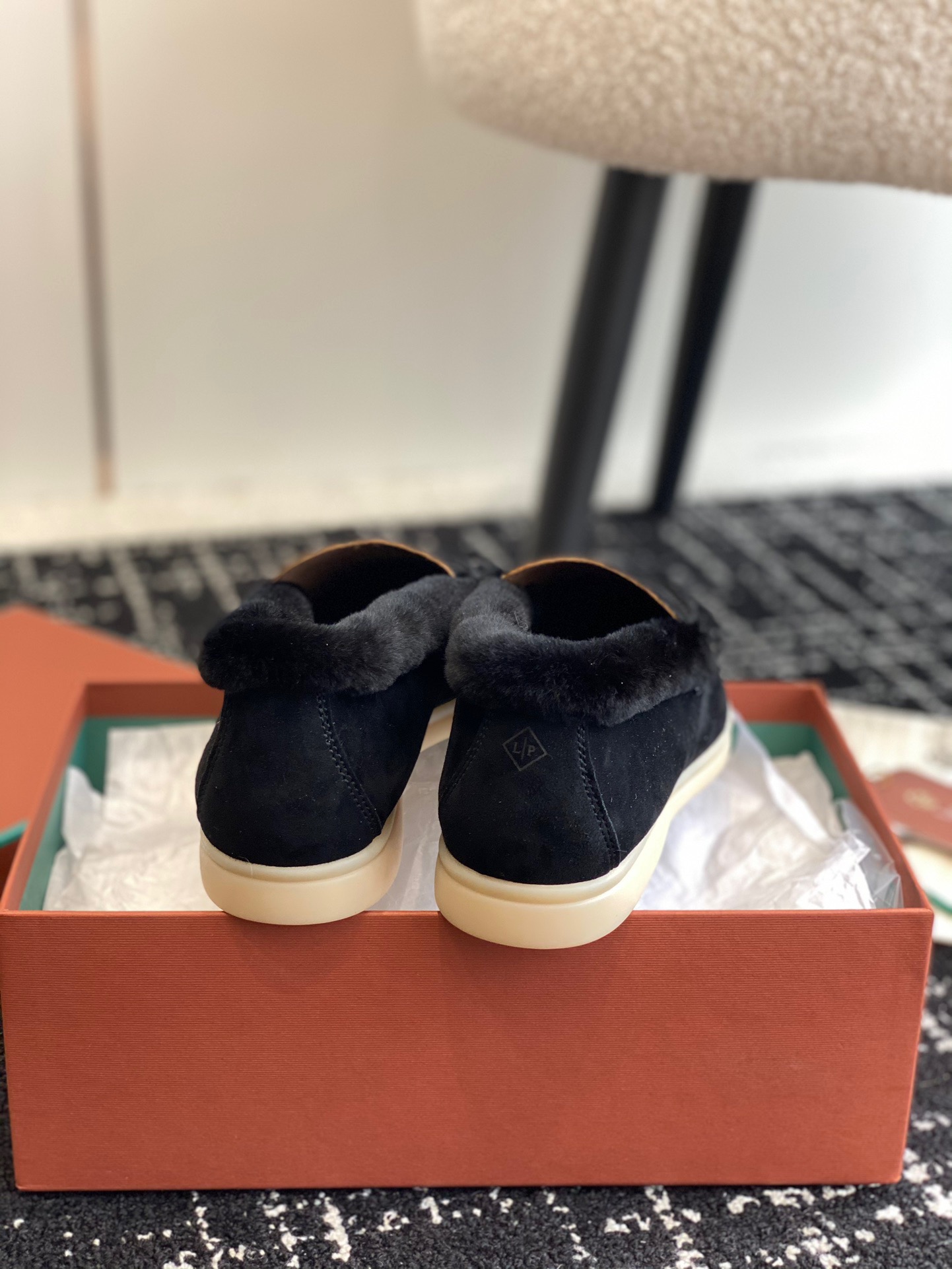 Women L*oro P*iana Top Loafer ()