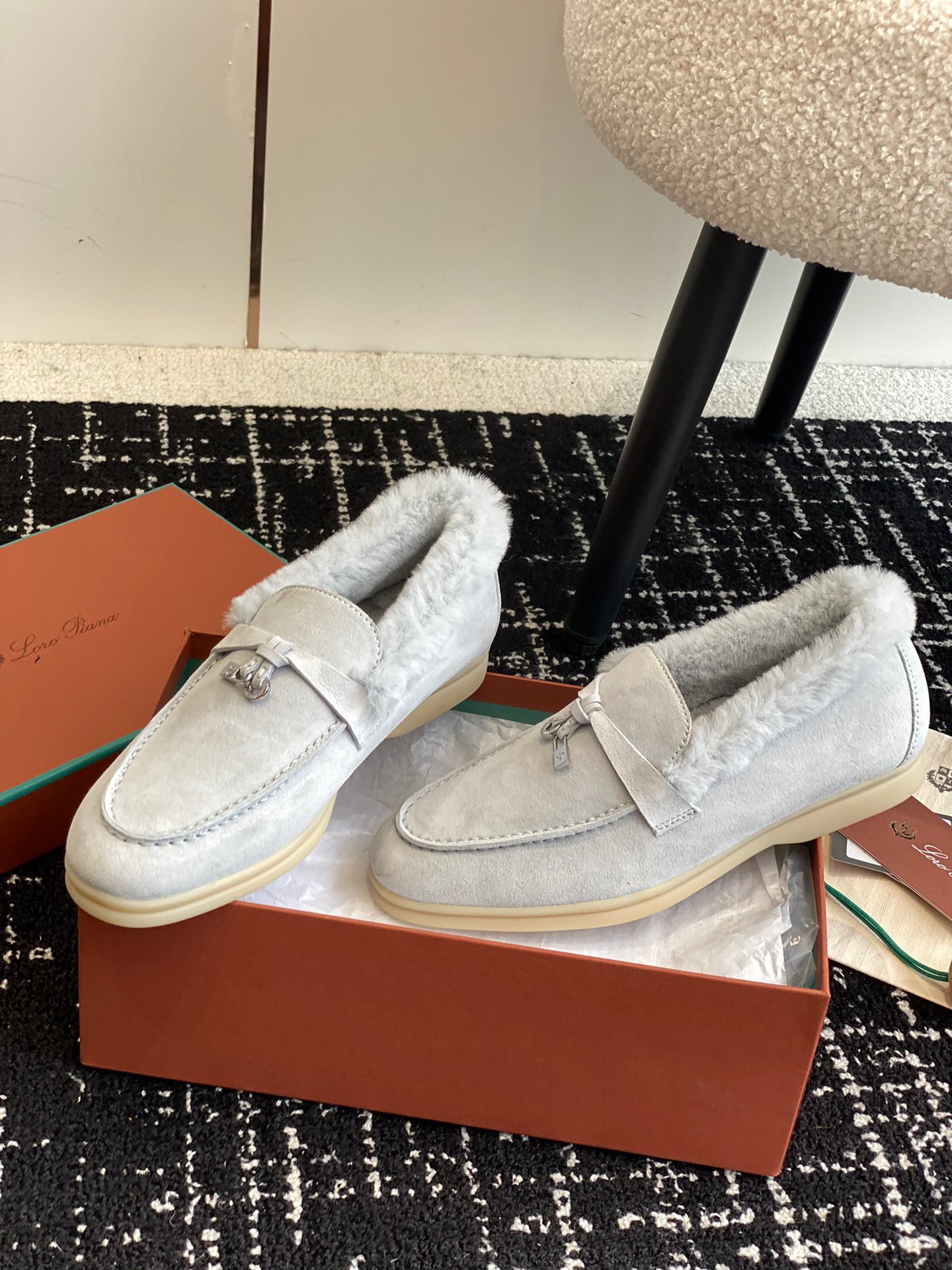 Women L*oro P*iana Top Loafer （）