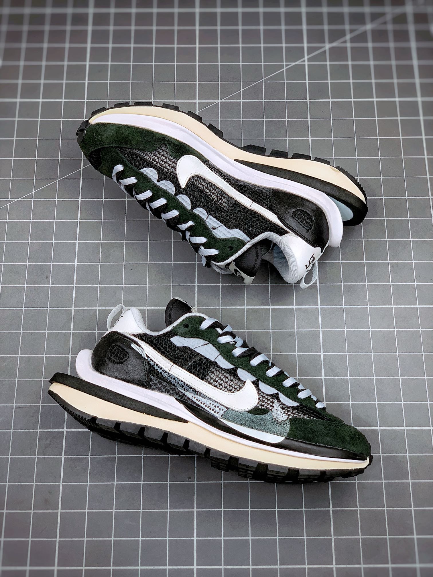 Top quality Nike Sacai X NK regasus vaporrly SP