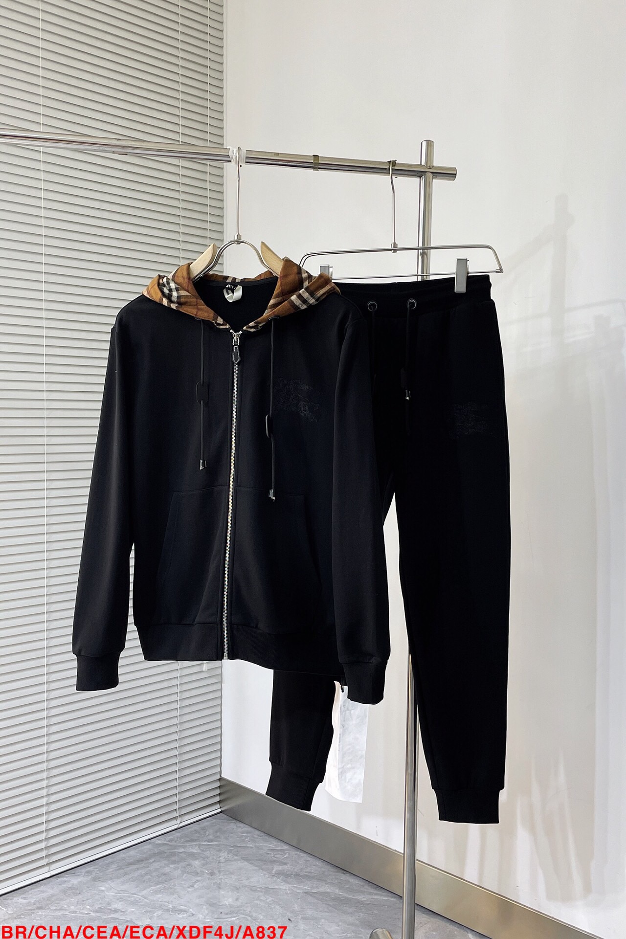 Men suits Top Quality 2023