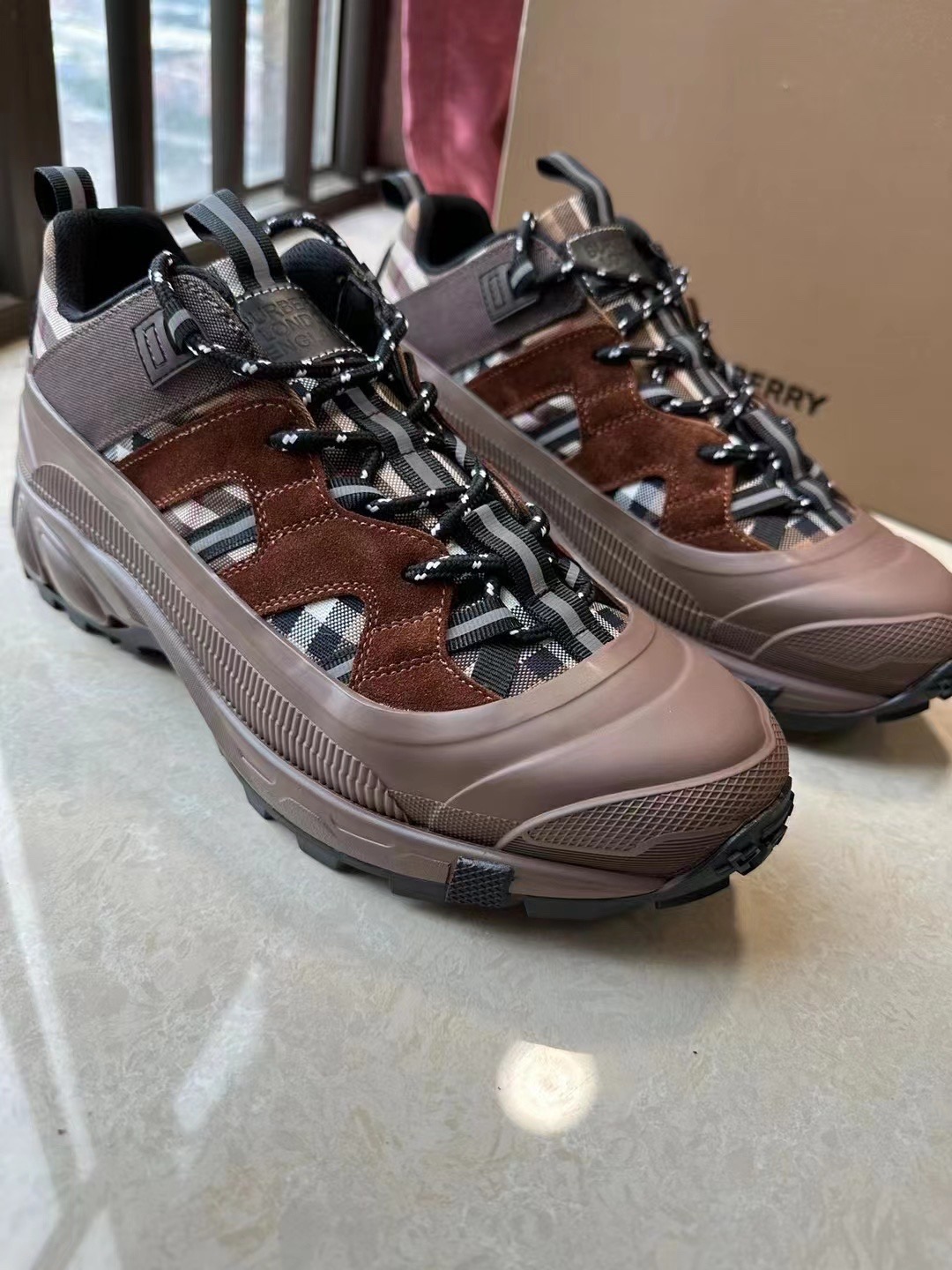 Men B*urberry Top Sneaker Maikesneakers