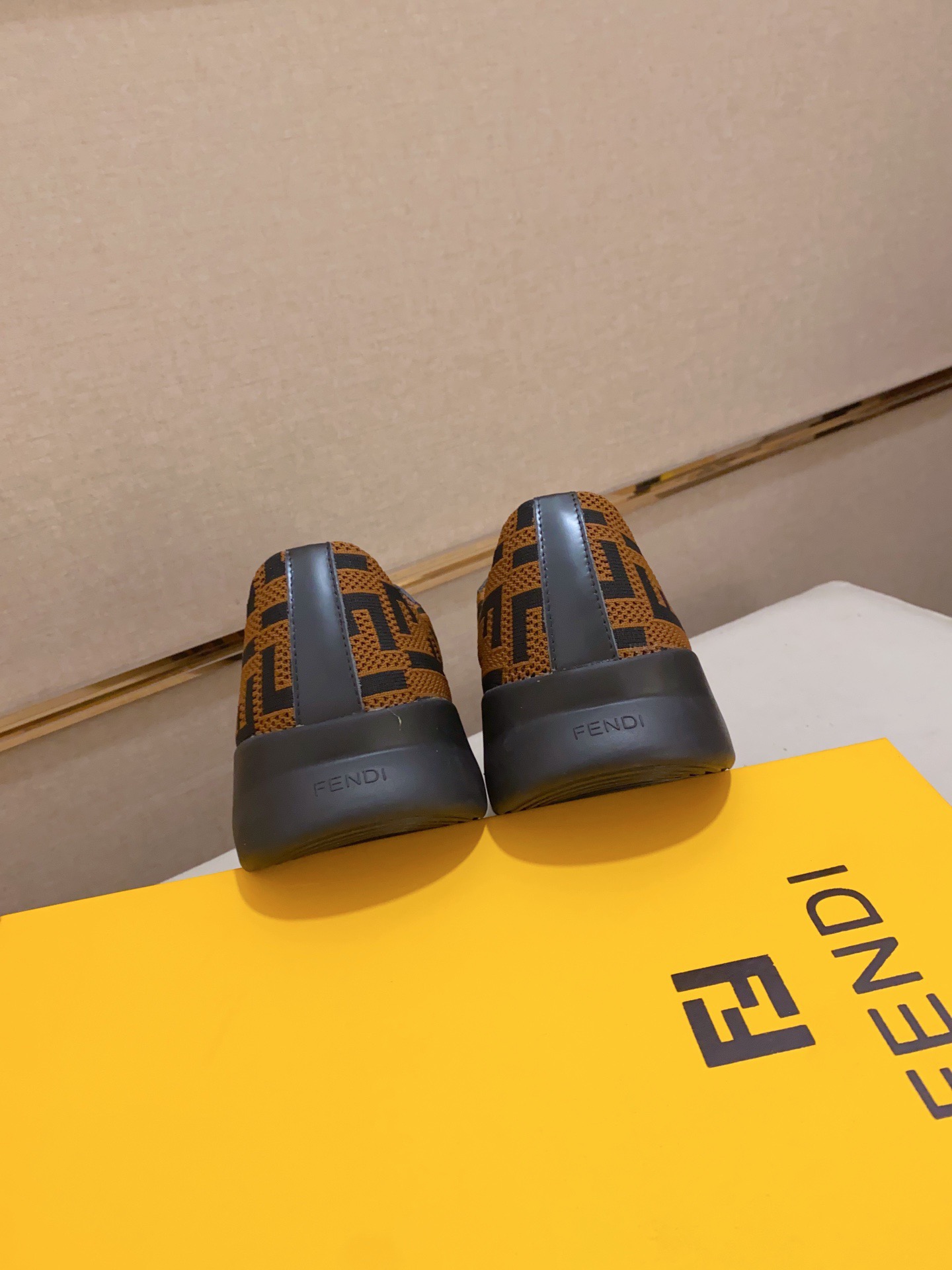 Men F*endi Top Sneaker