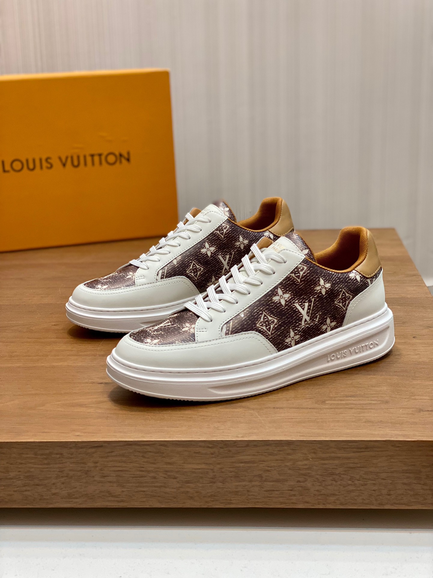 Men L*ouis V*uitton Top Sneaker