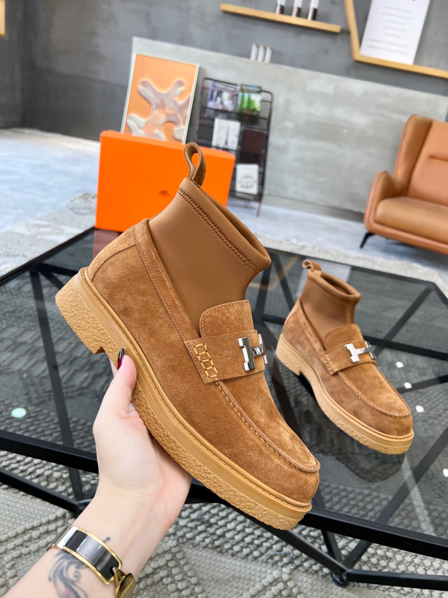 Men H*ermes Top Sneaker