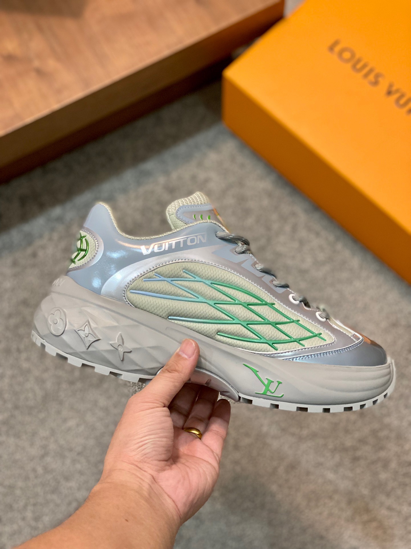 Men L*ouis V*uitton Top Sneaker