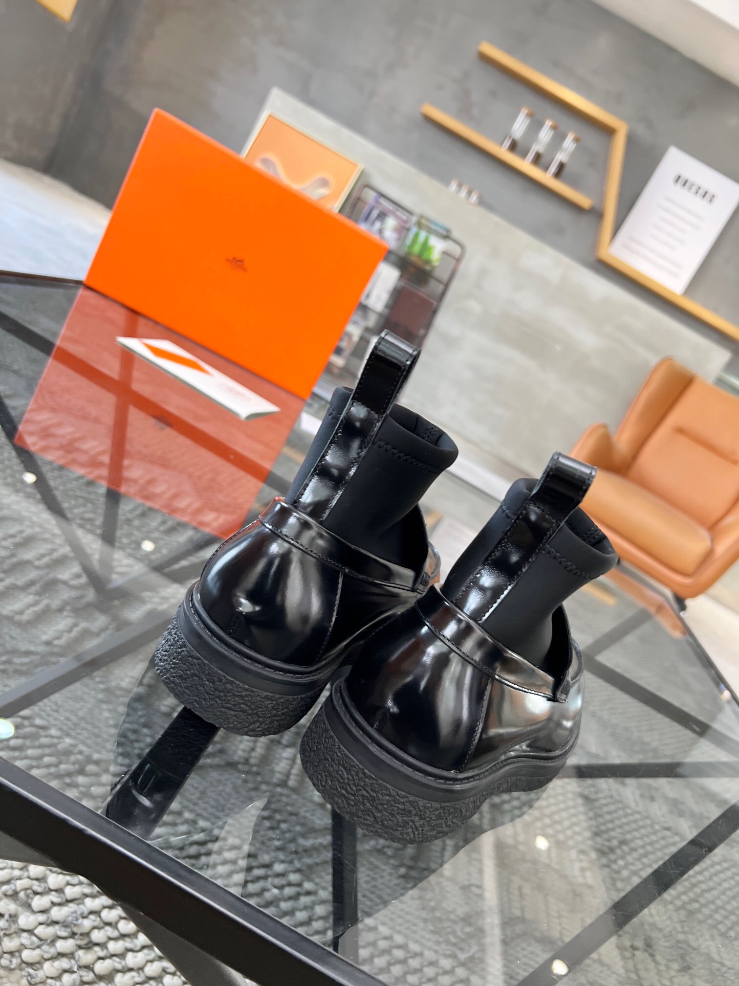 Men H*ermes Top Sneaker