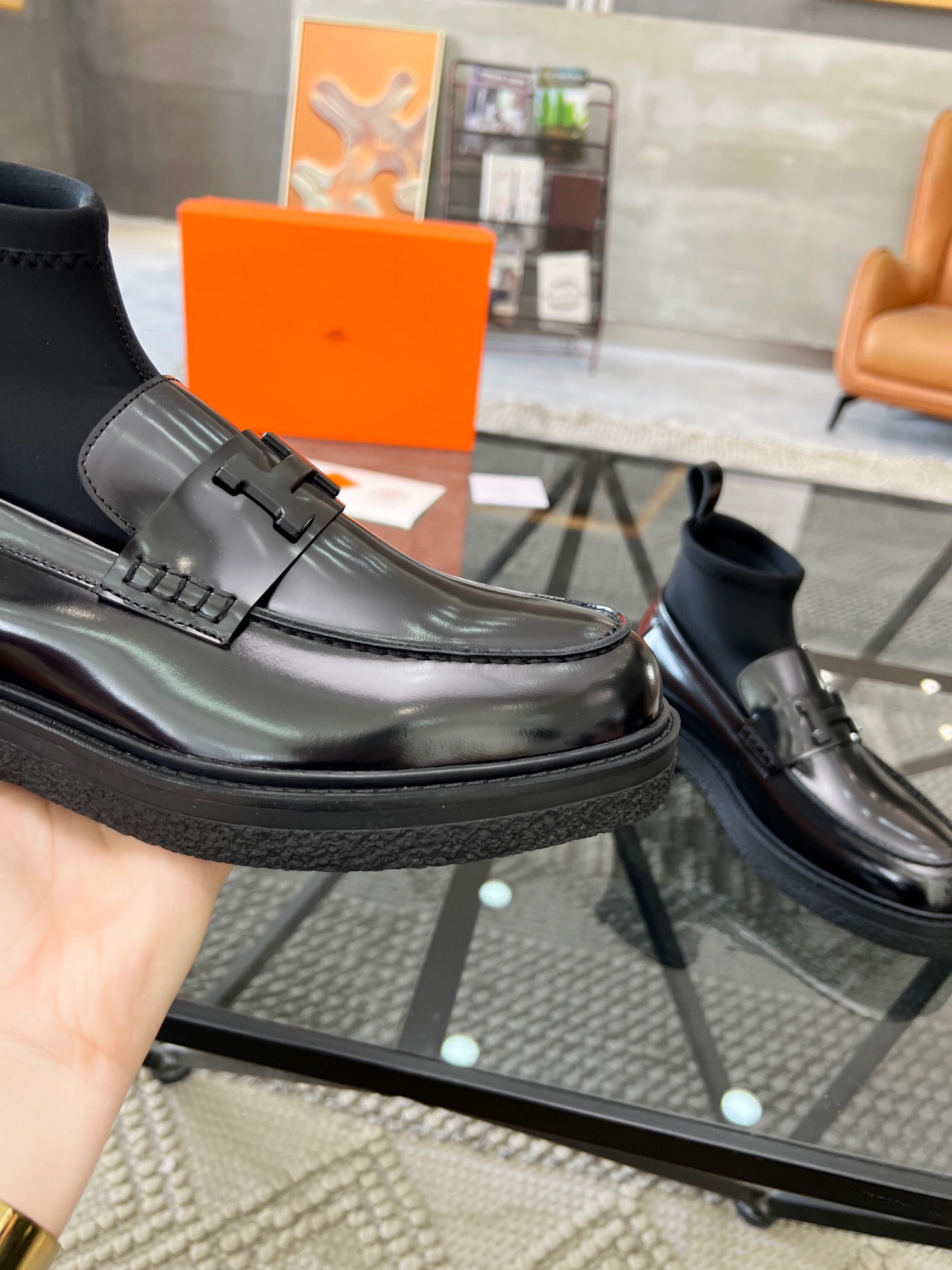 Men H*ermes Top Sneaker