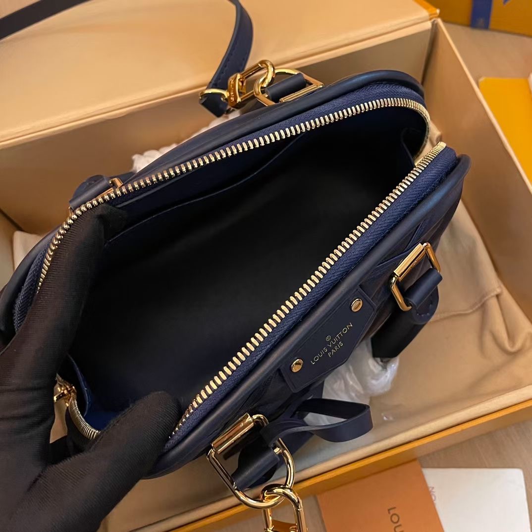 women L*ouis V*uitton Top Bag 23666