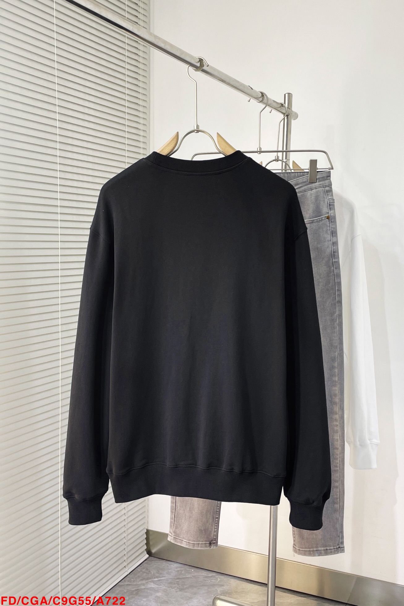 Men Women Sweater Top Quality ()