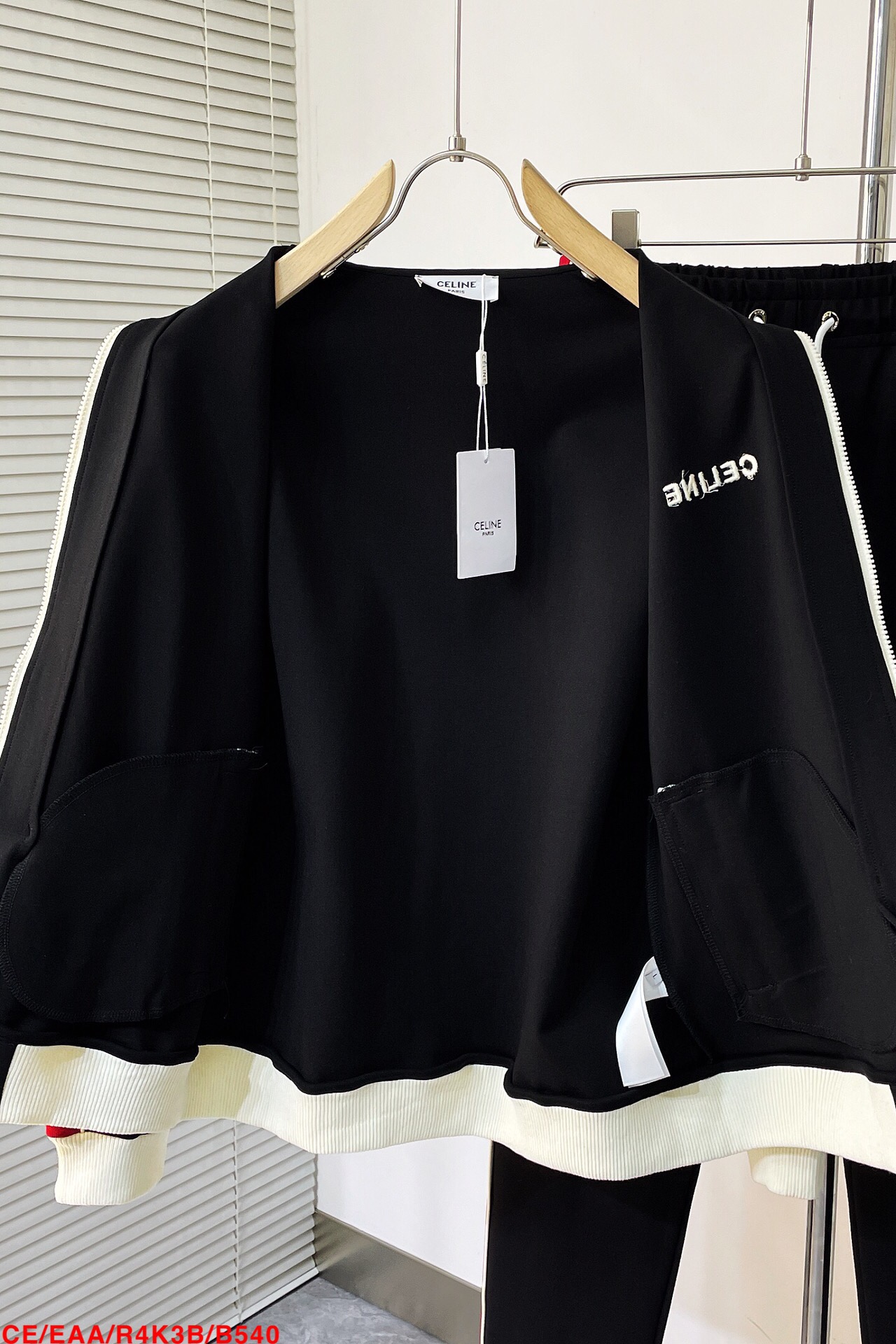 Men suits Top Quality