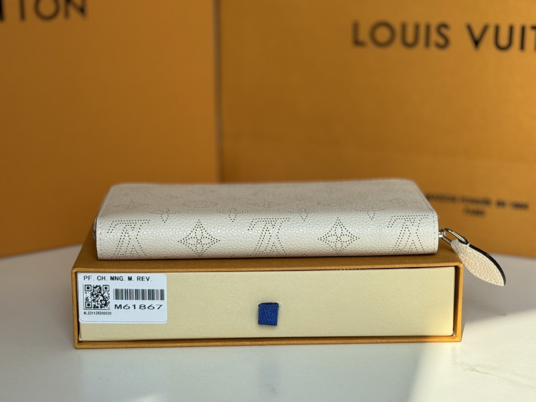 L*ouis V*uitton Top Bag