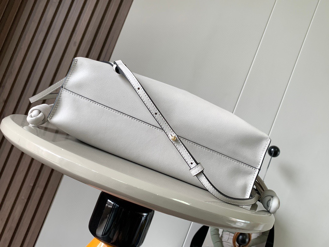 L*oewe Bag 9015 9036Top Quality