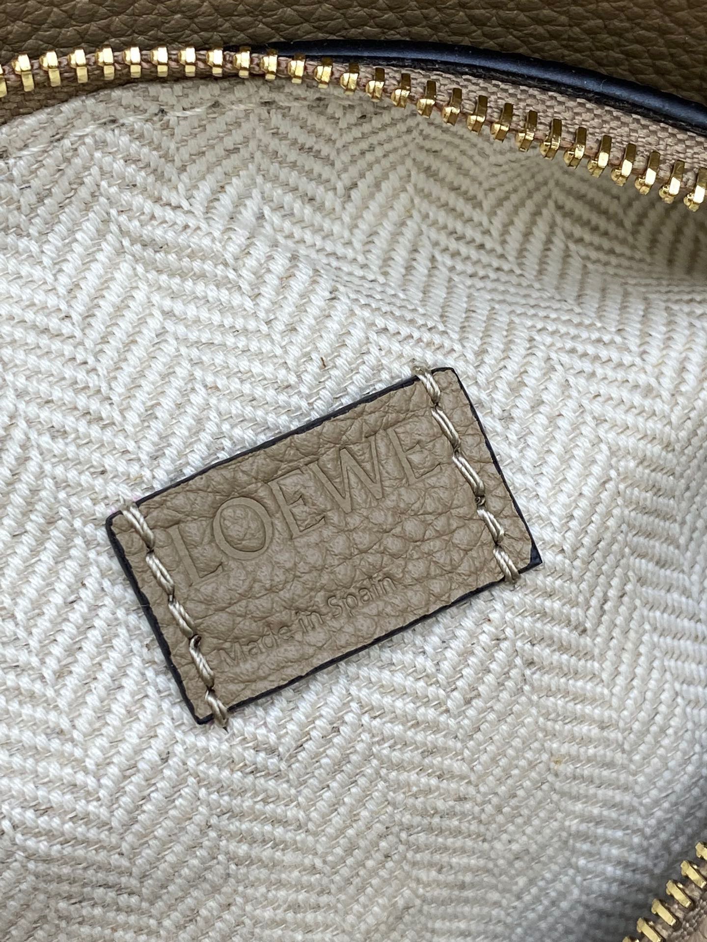 L*oewe Bag 9016 Top Quality