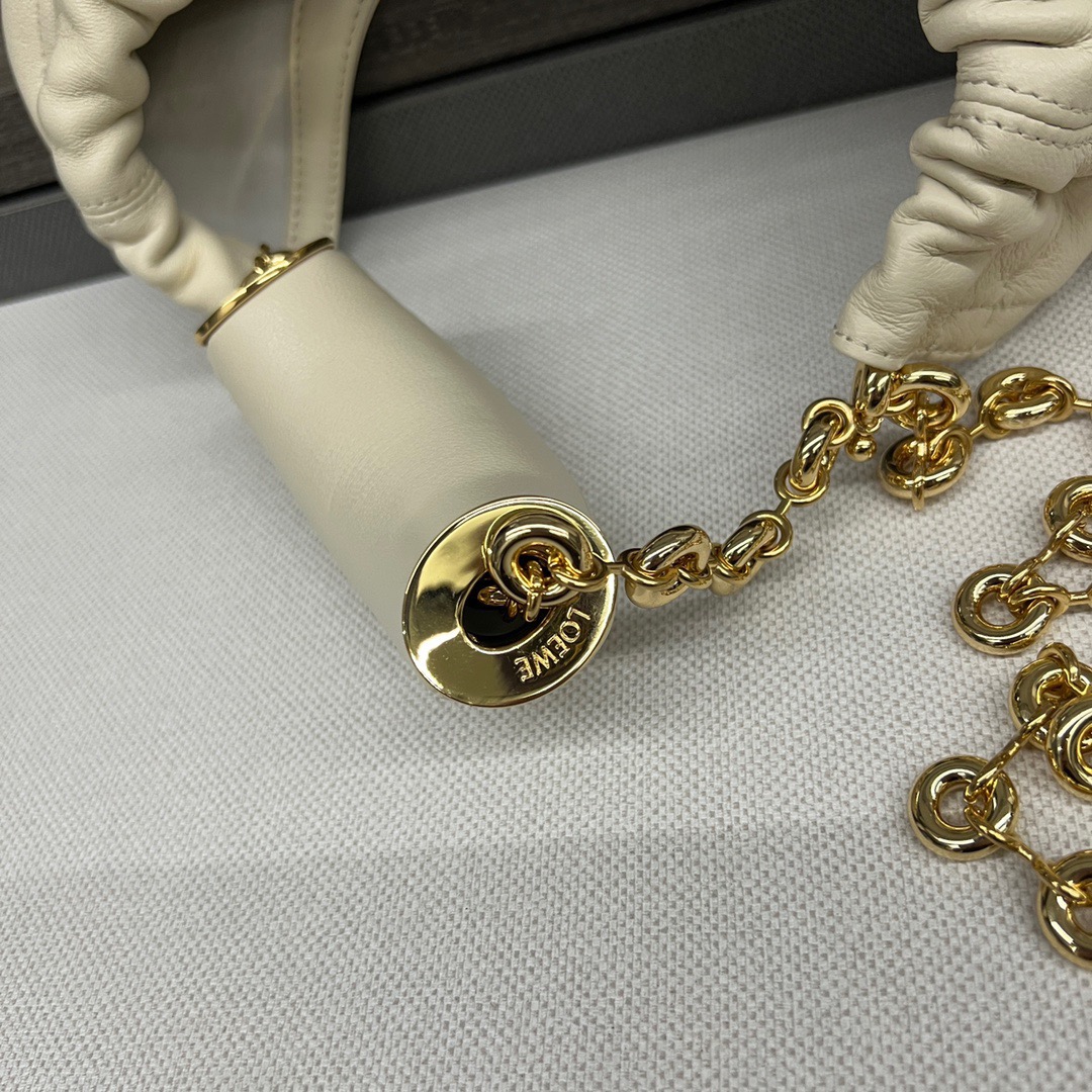 L*oewe Bag 652329 Top Quality