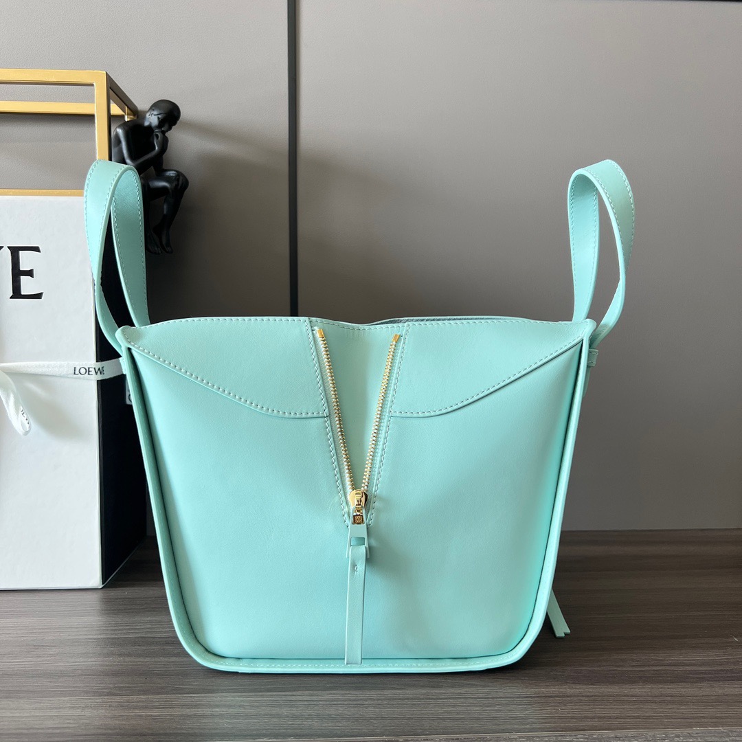 L*oewe Bag 652235 Top Quality