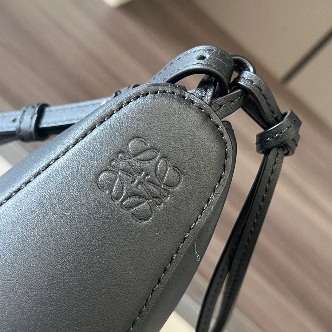 L*oewe Bag 262315 Top Quality