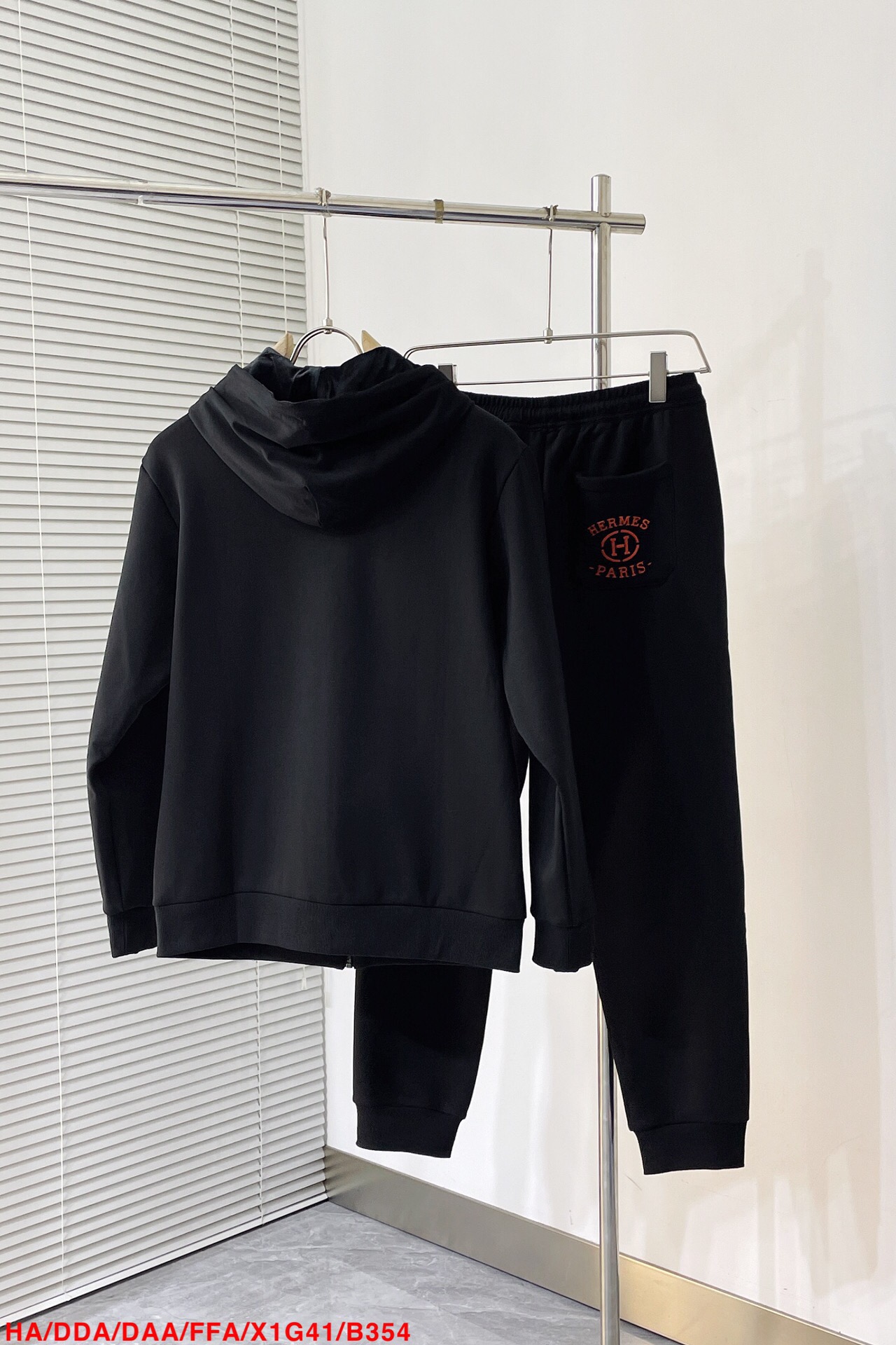 Men suits Top Quality