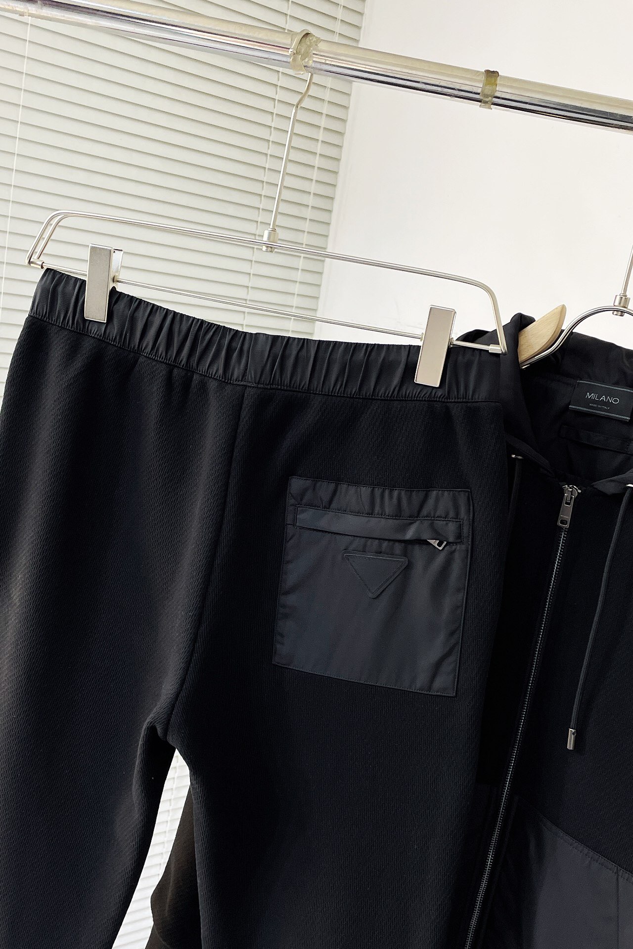 Men suits Top Quality