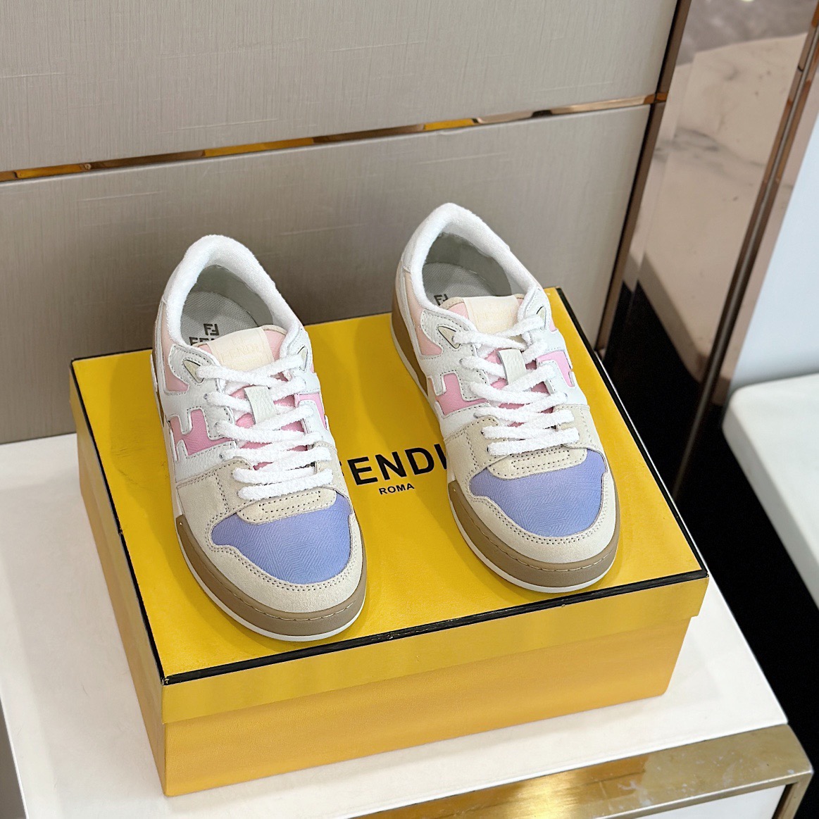 Men Women F*endi Top Sneaker