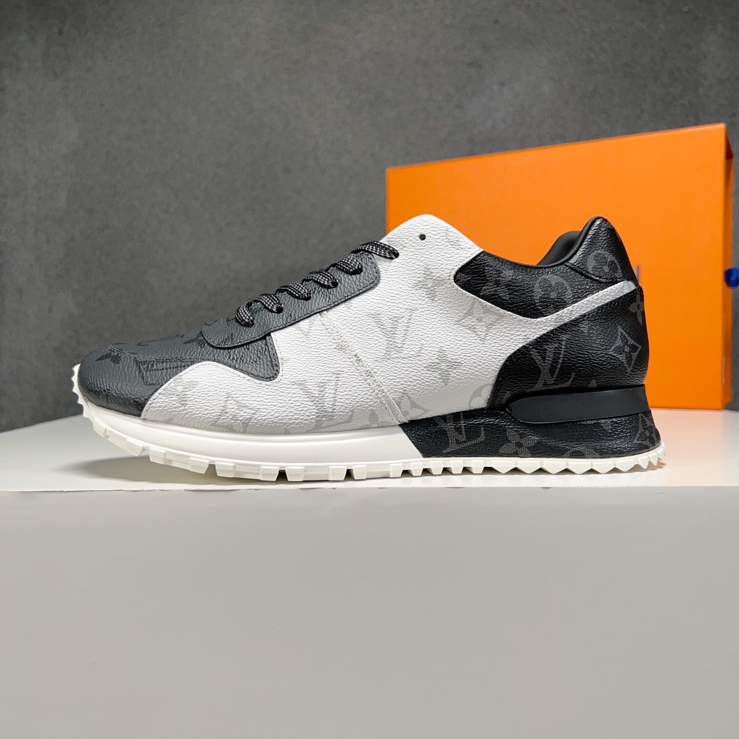 Men L*ouis V*uitton Top Sneaker