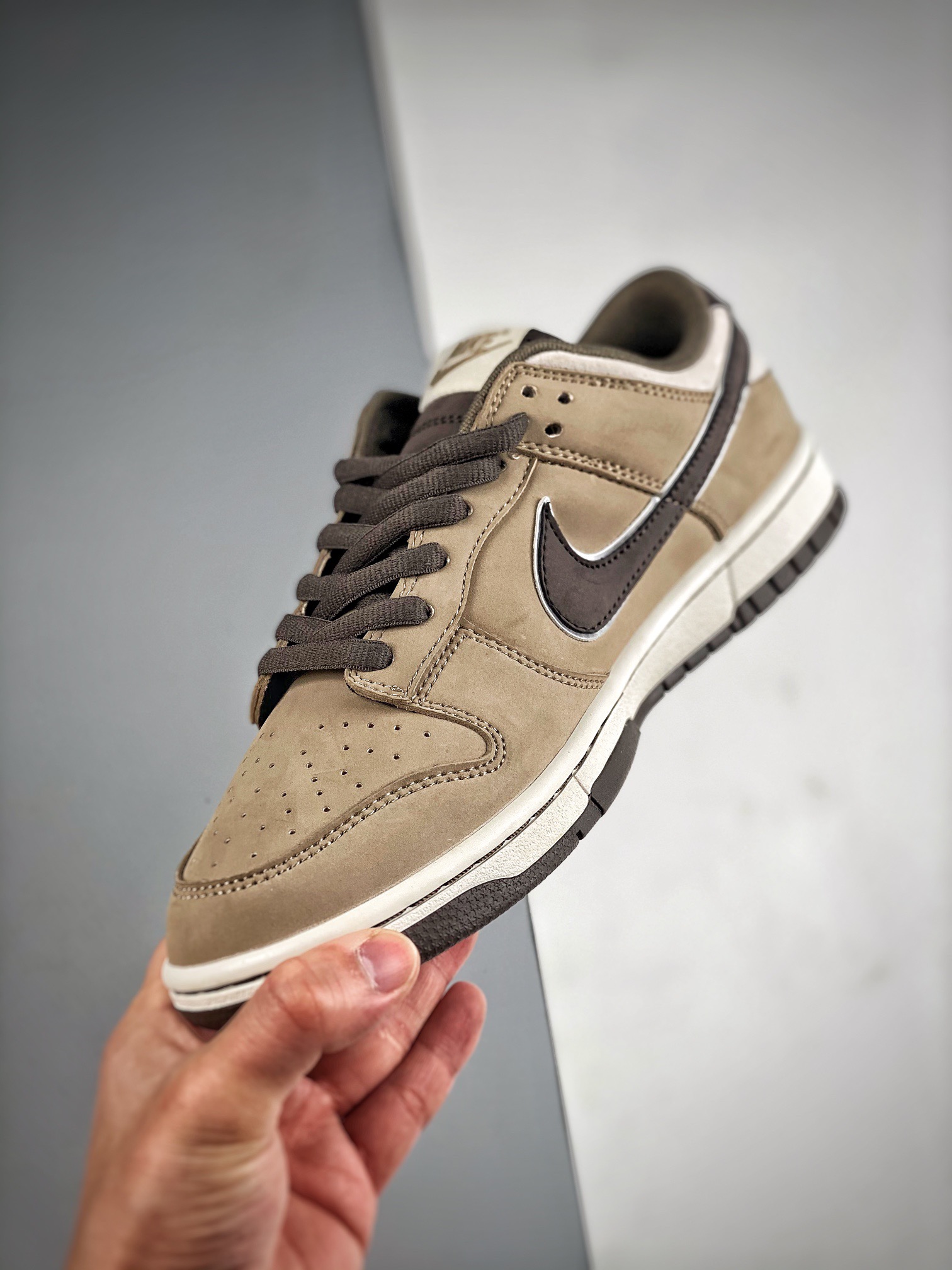 Men Women Nike SB Dunk Low