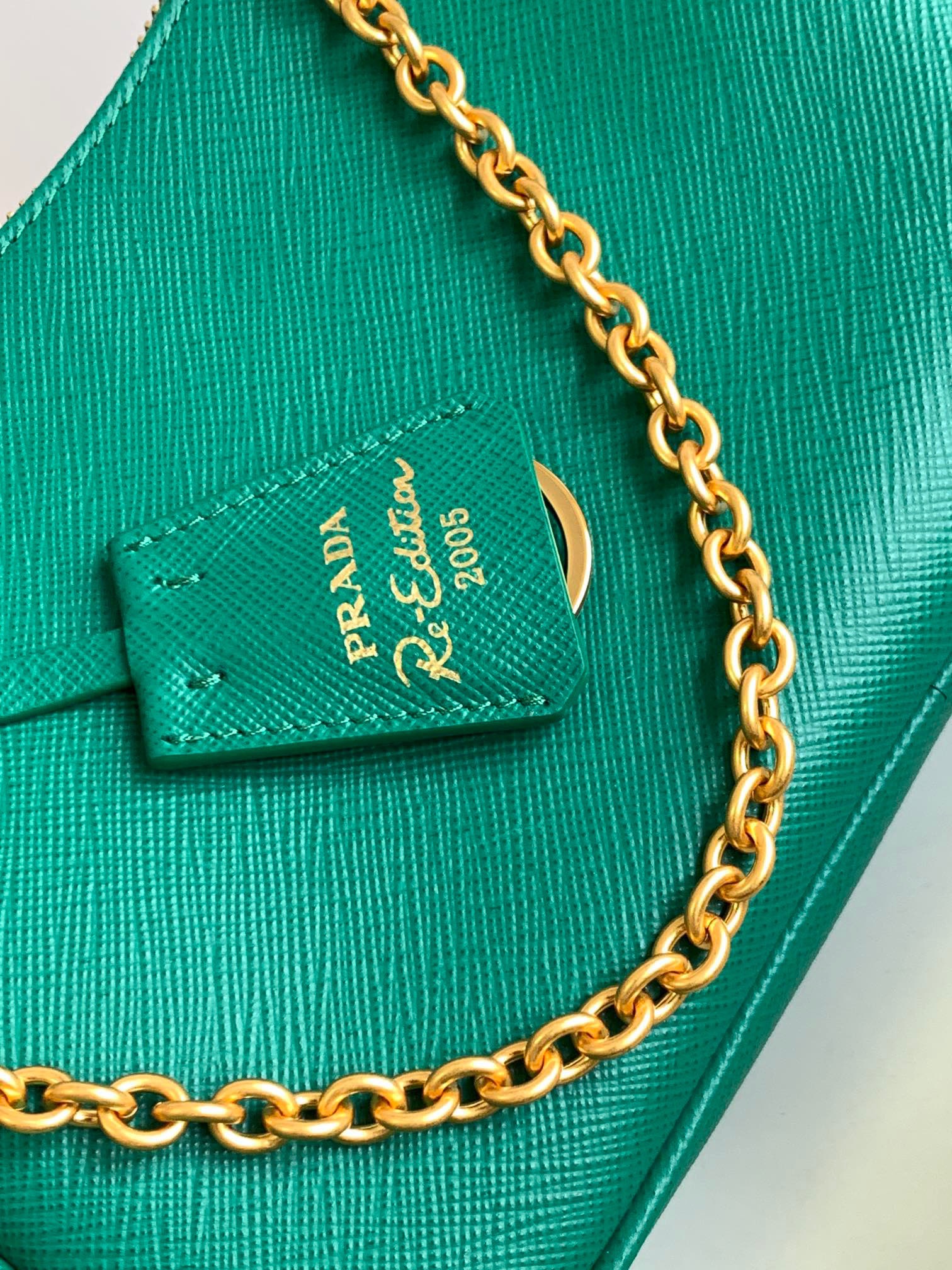 P*rada Bag Top Quality