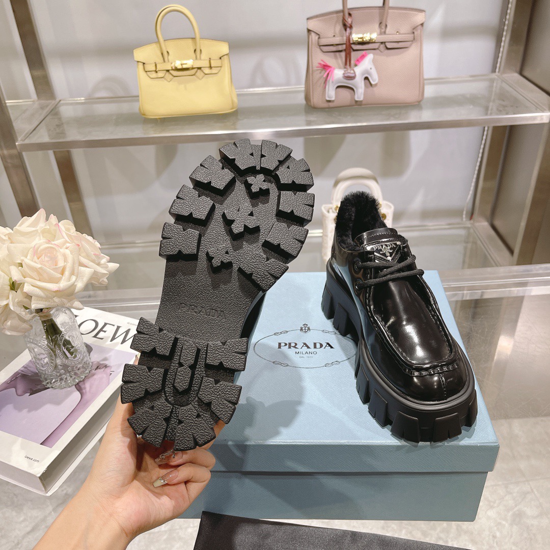 Women P*rada Top Sneaker