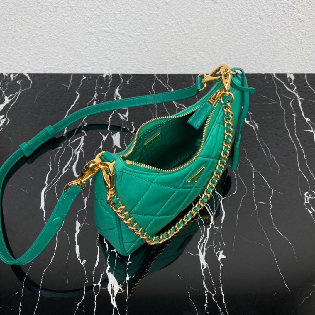 P*rada Bag Top Quality