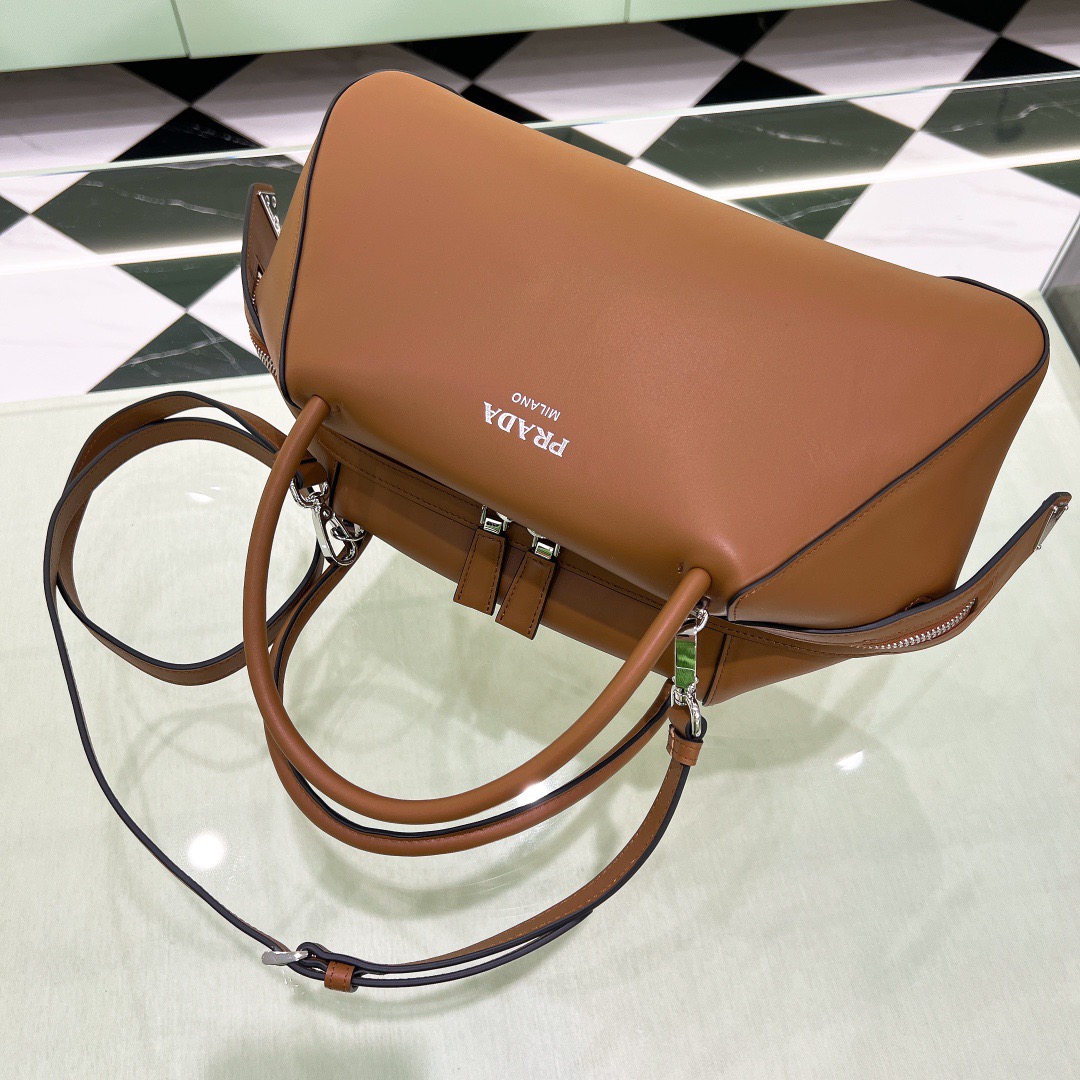 P*rada Bag Top Quality