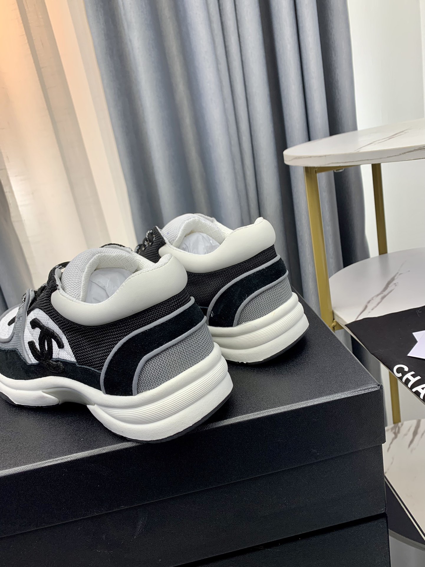 Men Women C*hanel Top Sneaker