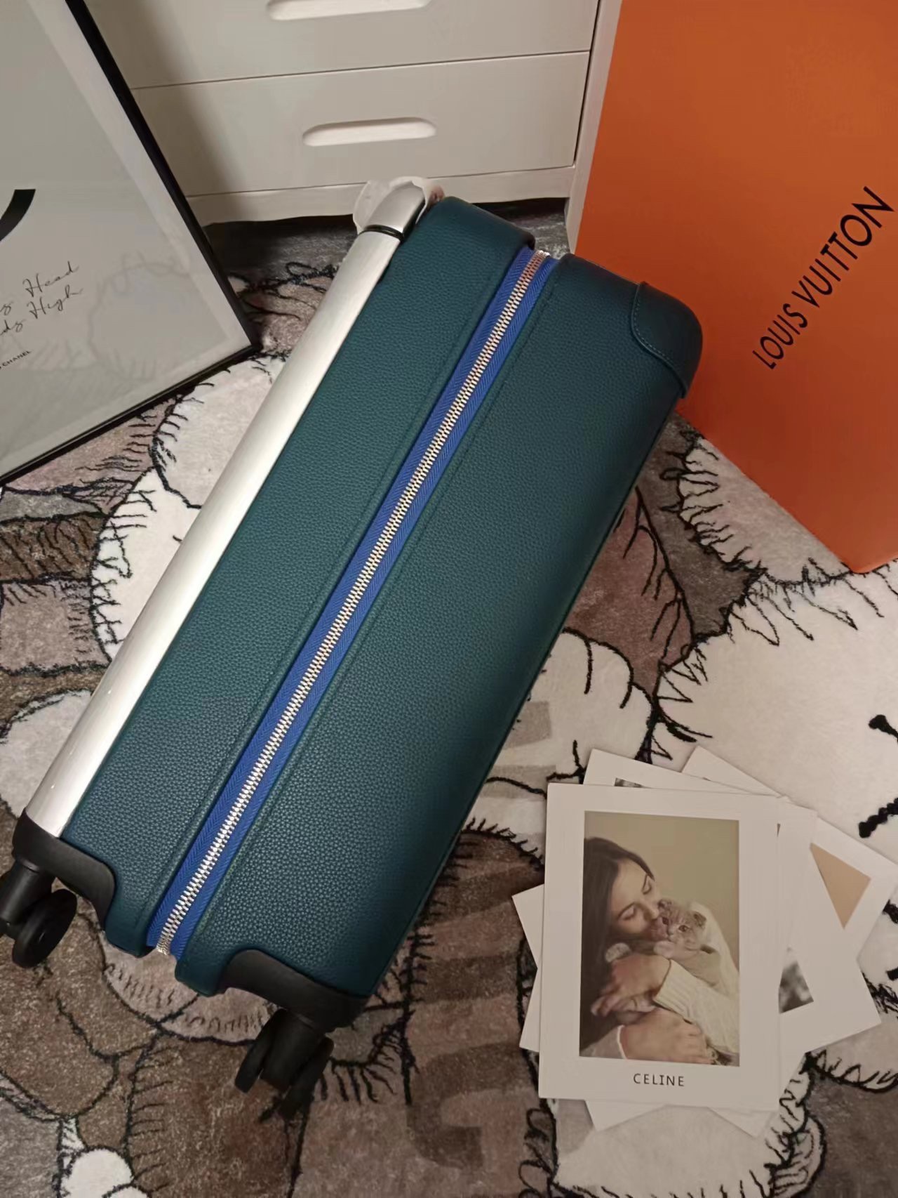 L*ouis V*uitton Luggage