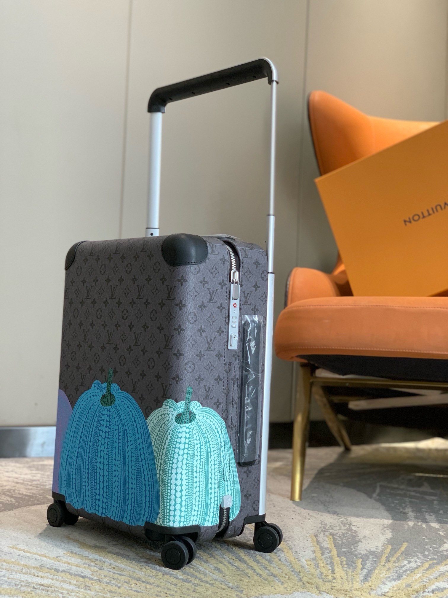 L*ouis V*uitton Luggage