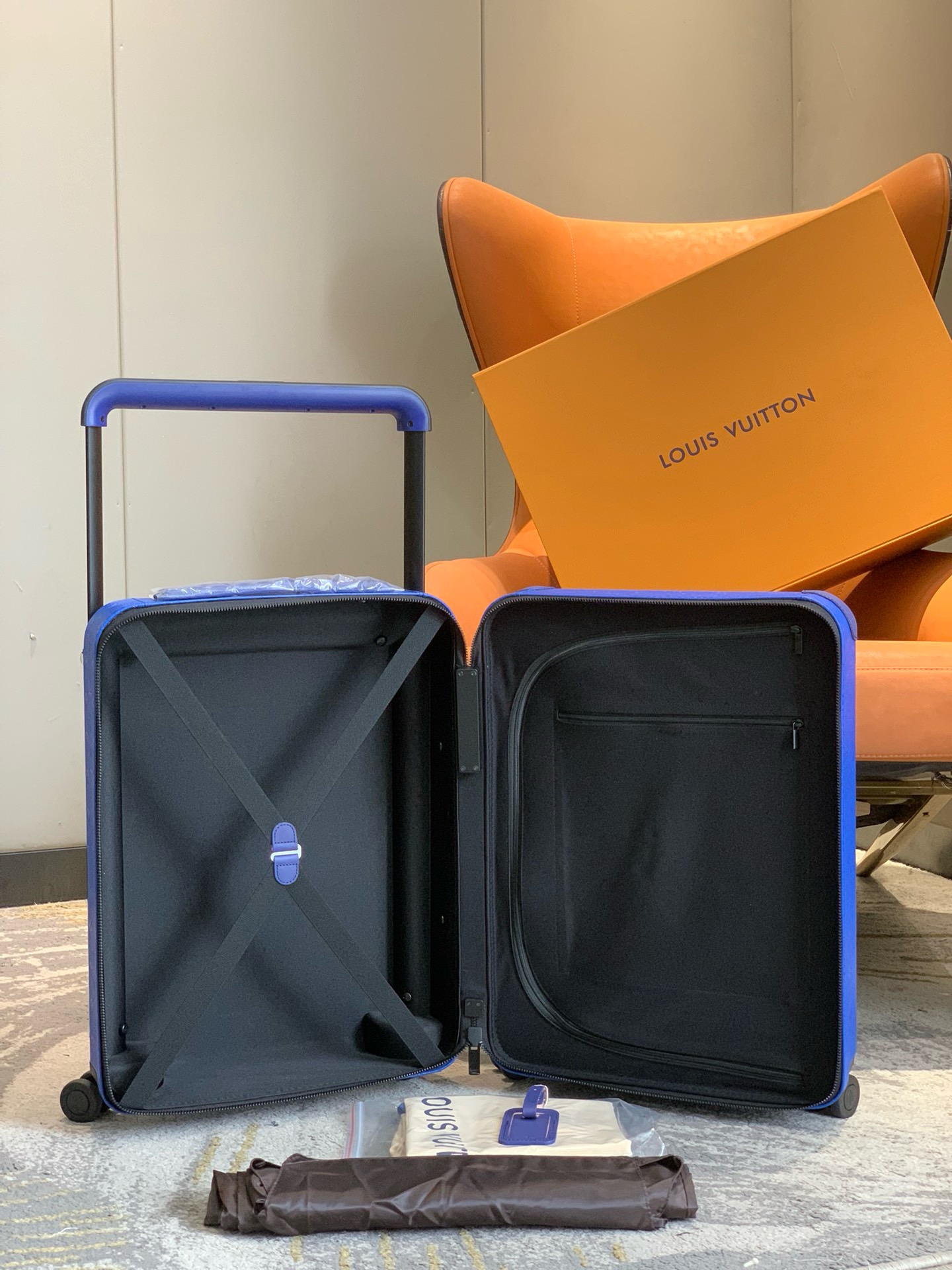 L*ouis V*uitton Luggage