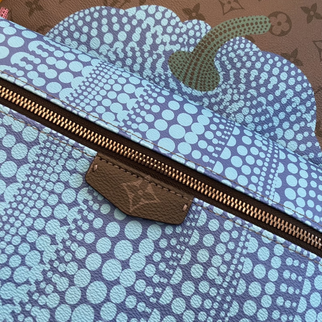 L*ouis V*uitton Top Bag