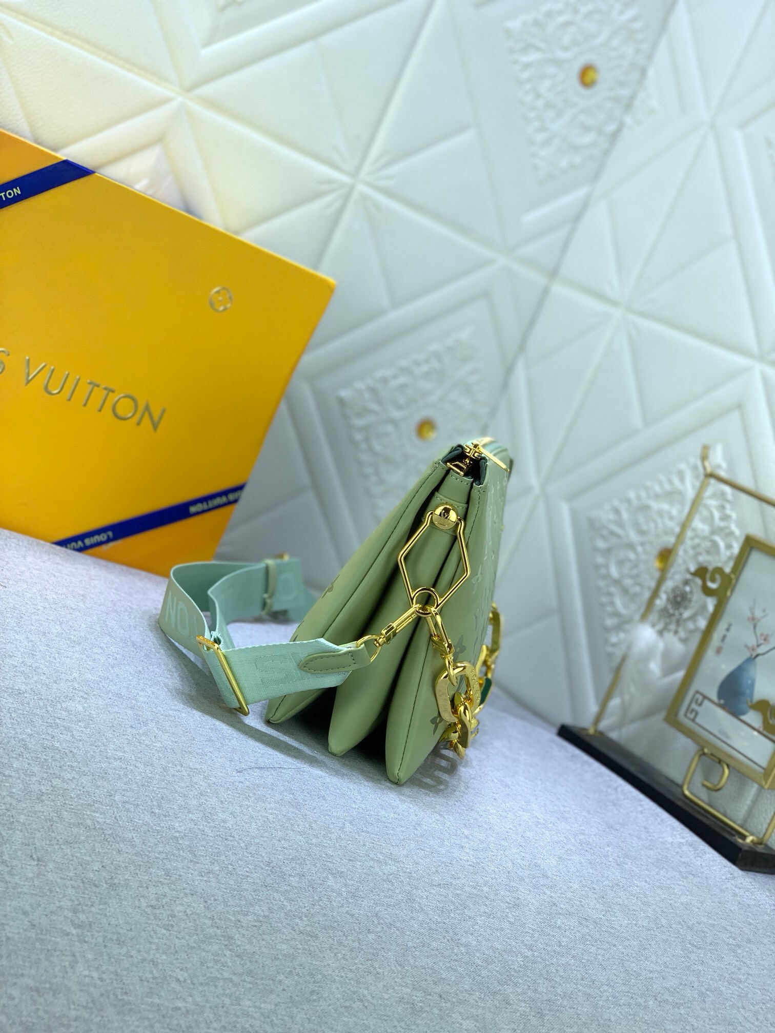 L*ouis V*uitton Top Bag