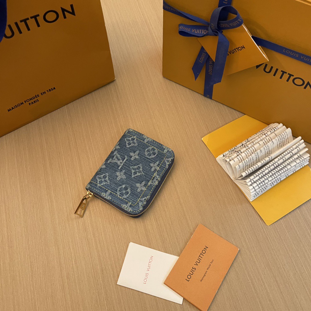 L*ouis V*uitton Top Bag