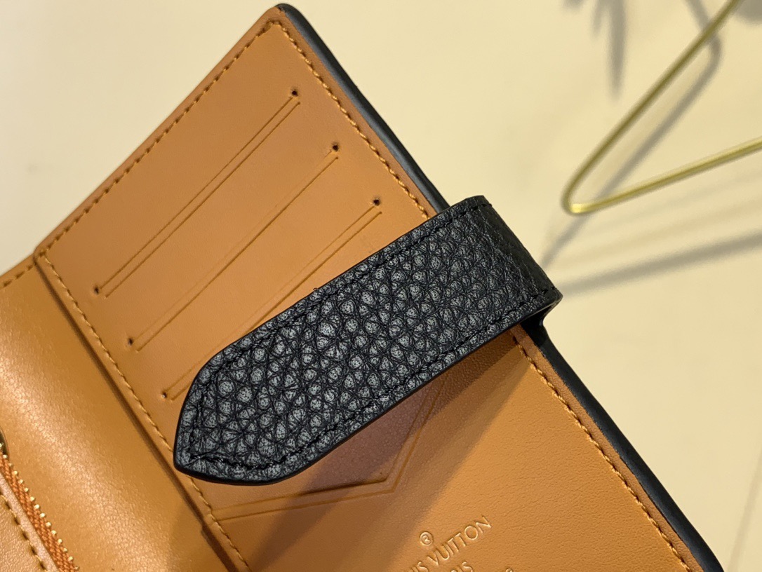 L*ouis V*uitton Top Bag